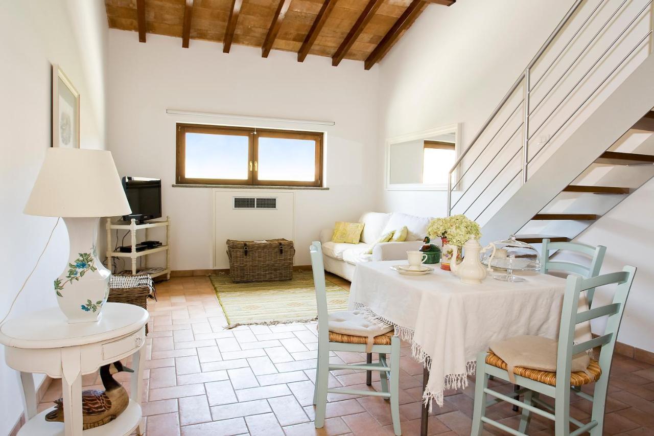 Agriturismo Potrero Grande Sul Lago Di Martignano Con Spiaggia Кампаньяно-ди-Рома Экстерьер фото
